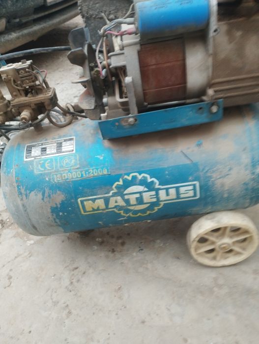 Воздушный компрессор