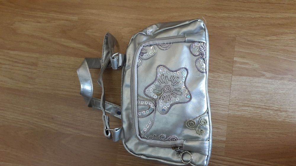 Gentute/posete pentru fetite