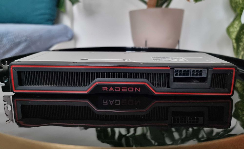 Placa video AMD Radeon RX 6700 XT 12GB Founders Edition
