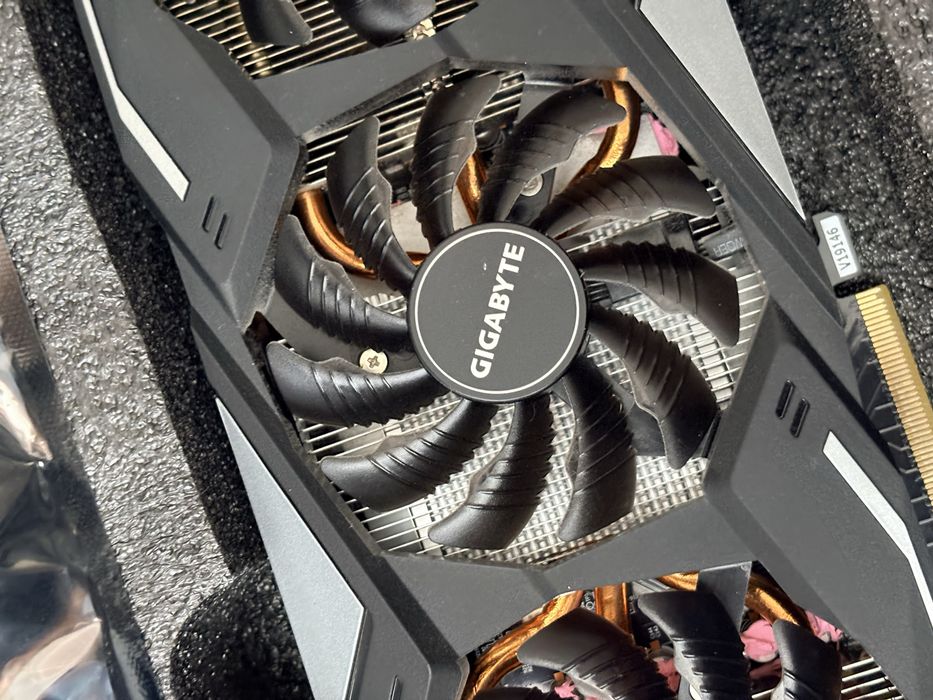 Видеокарта 1660 super 6 gb