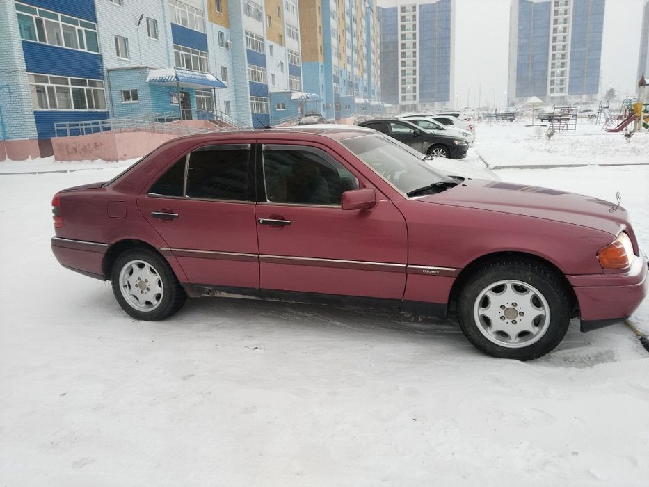 Продам мерс с 180