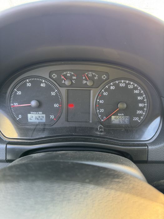 Se vinde polo an fabricatie 2008! Motor benzina 1 ,2