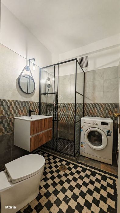 Vanzare apartament 3 camere, boxa, zona Stirbei Voda-Calea Plevnei-Cis