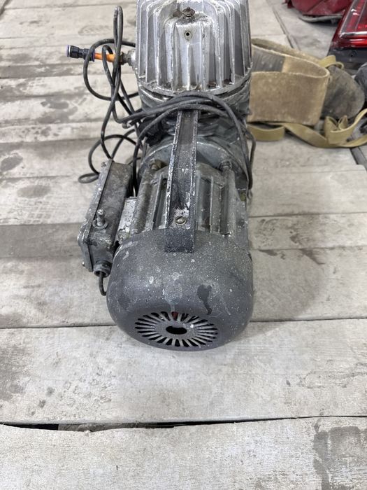 Компрессор воздушный советский рабочий