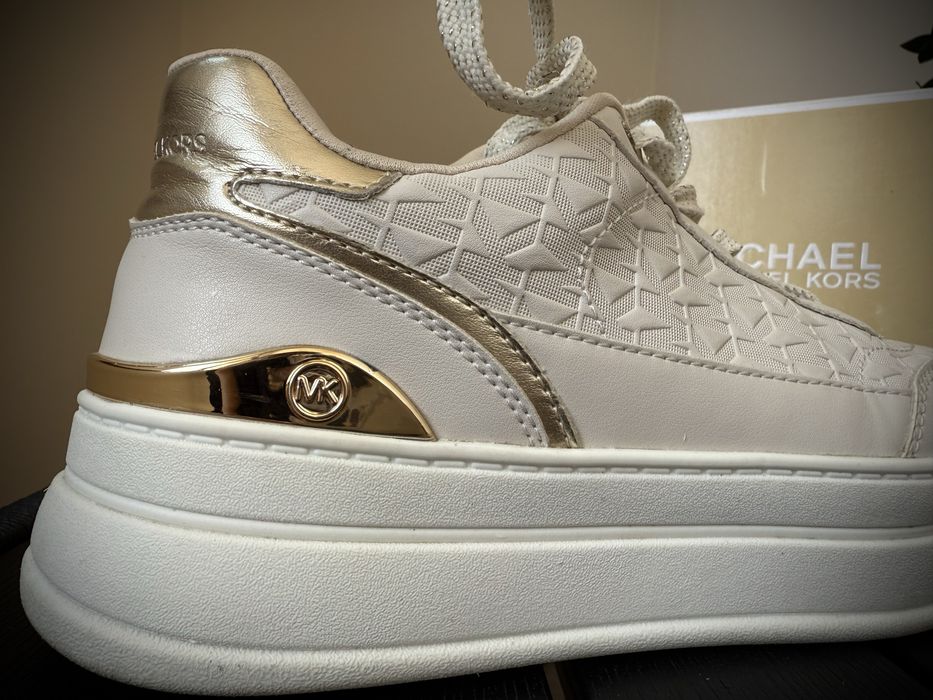 Michael Kors обувки/маратонки/сникърси