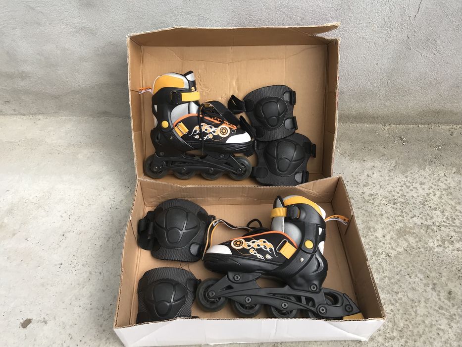 Patine/role reglabile marimea 31-34