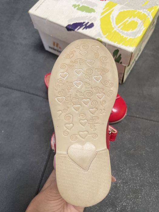 Туфельки для девочки