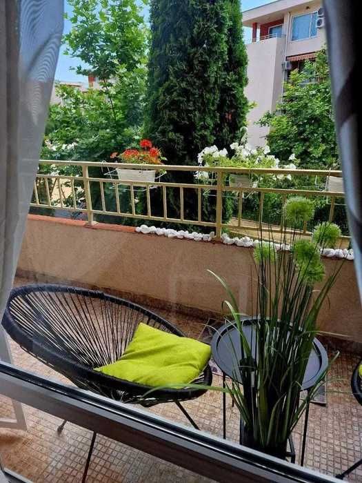 Дава се под наем Двустаен апартамент в к.к. Слънчев бряг - 64 кв.м за 450 € - Снимка #7