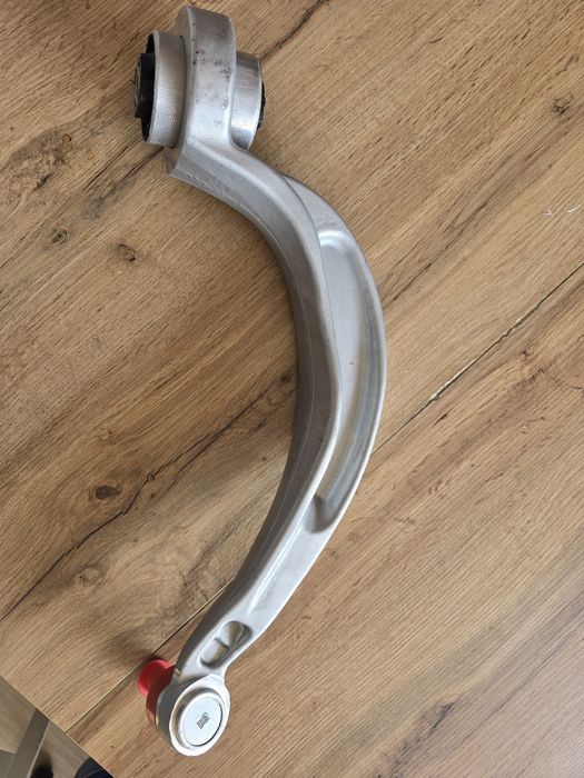Brat suspensie audi a4