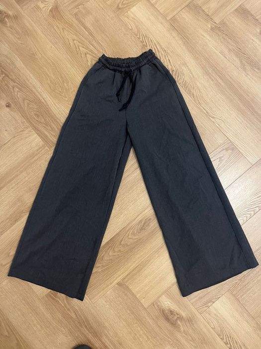 Детские брюки серые