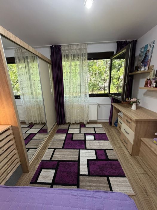Vand apartament 4 camere Trapezului,1 Decembrie 1918