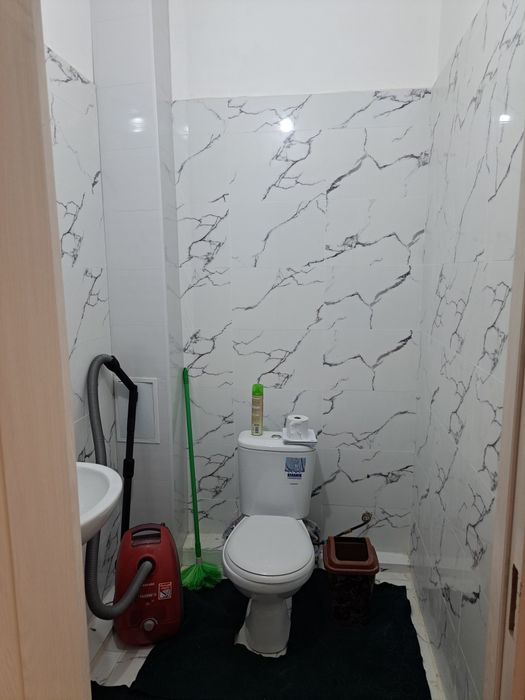 Uy , 1-qavatdan 2 xonali uy sotiladi