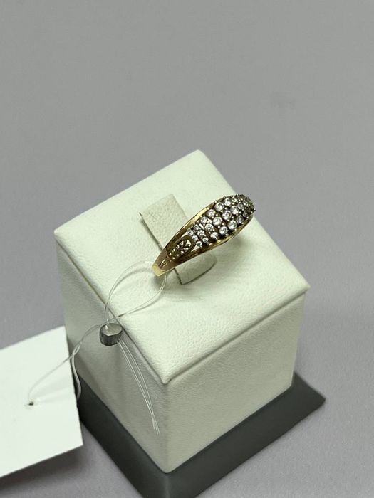 Кольцо с бриллиантом #АК126183