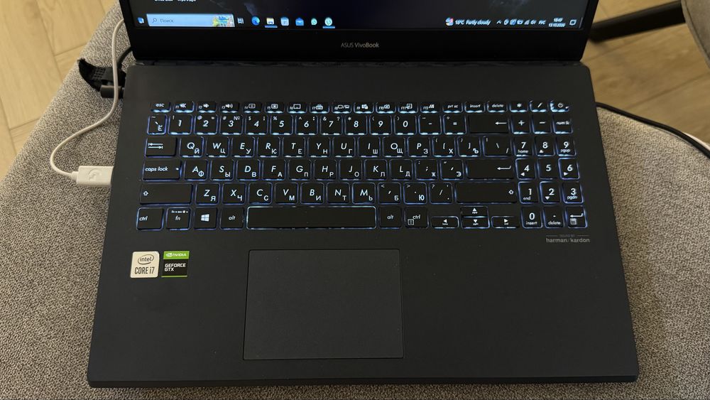 Продам ASUS VivoBook Gaming 15 (X571LH)