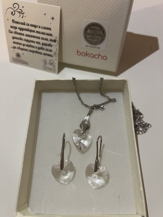 Колие и обеци с кристални сърца Сваровски, Бижута Swarovski