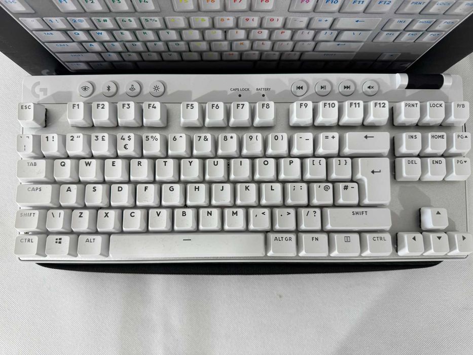 Kлавиатура Геймърска  Logitech Pro X TKL White Lightspeed