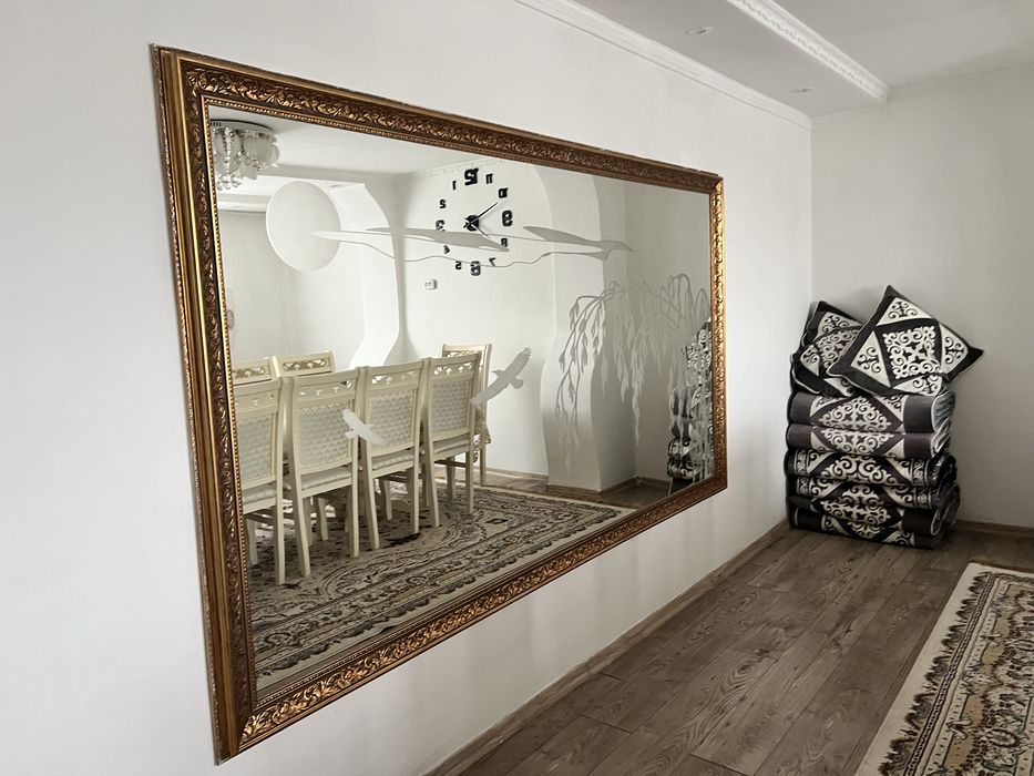 Продам зеркало в хорошем состоянии