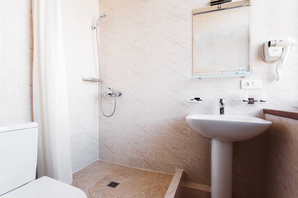 Western Hotel - Markazda qulay turar joy