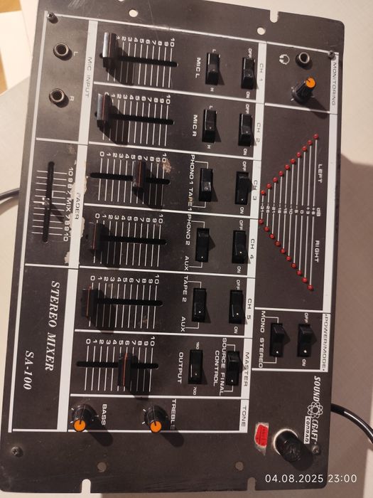 Vând mixer Sound Craft  SA 100