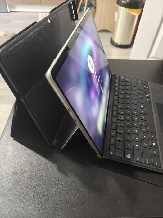 Microsoft Surface Pro 11