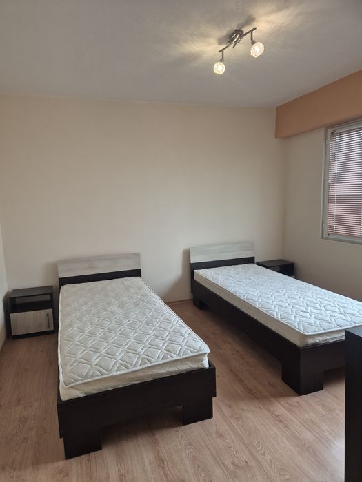 Дава се под наем Тристаен апартамент в Бургас, Славейков - 65 кв.м за 448.8 € - Снимка #5