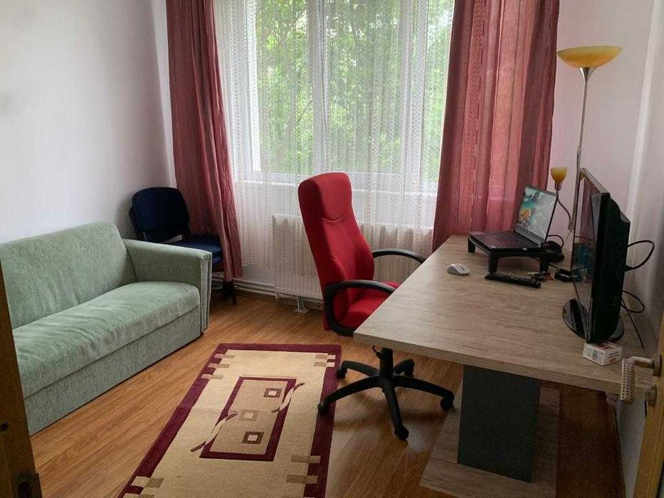 Inchiriez apartament 3 camere decomandat, Țiglina 2, mobilat/utilat complet