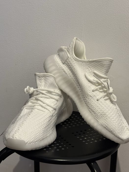 Yezzy Boost 350 V2 White