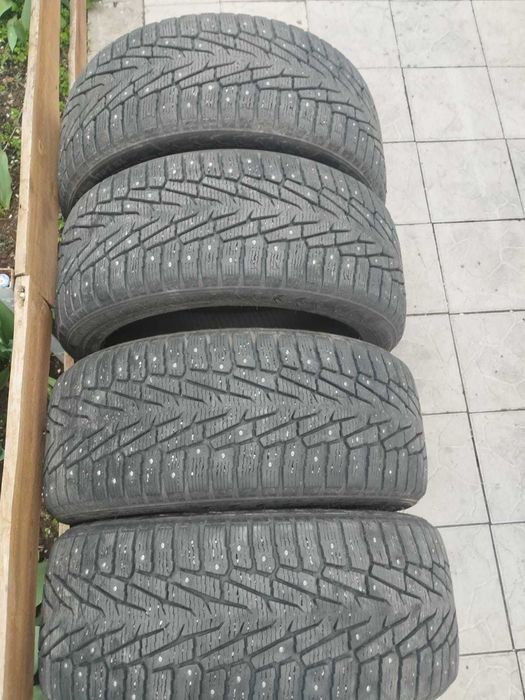 275/45 R20 Nokian Hakkapeliitta 7 SUV