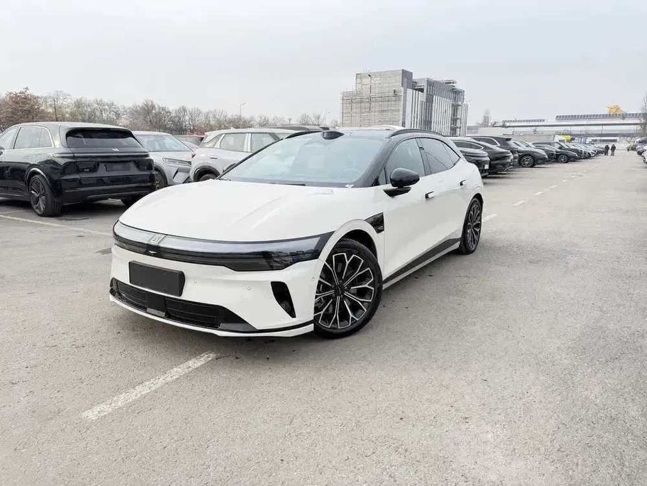 Zeekr 2WD smart pod zakaz