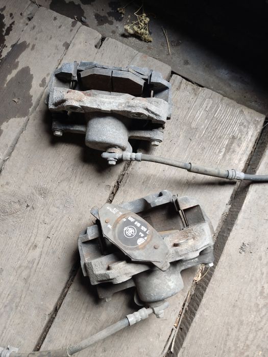 Тормозные суппорты Фольксваген Поло 2017.