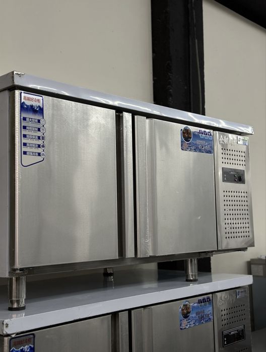 Стол Холодильник