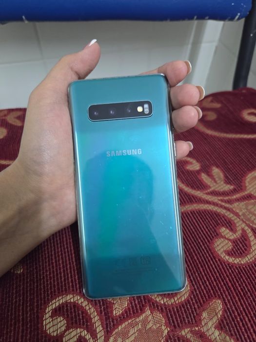 Самсунг с10 сатылады