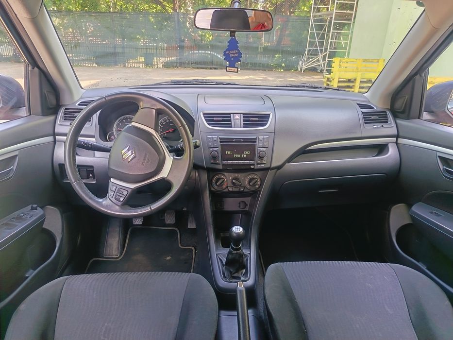 SUZUKI Swift 2010 — imagine 5