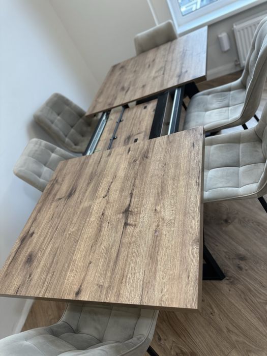 Продам стол. Качество отличное