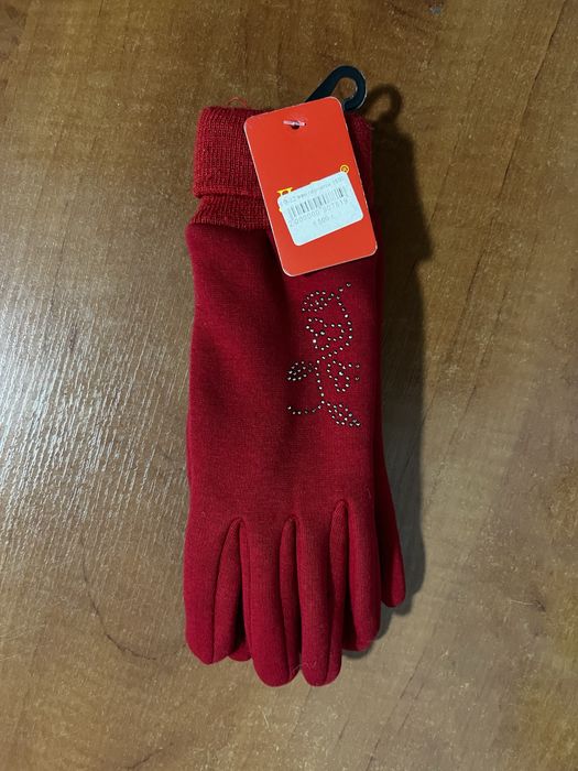 Продам шарфы, перчатки, одежду