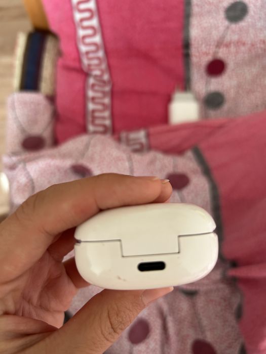 Науошник безправодный