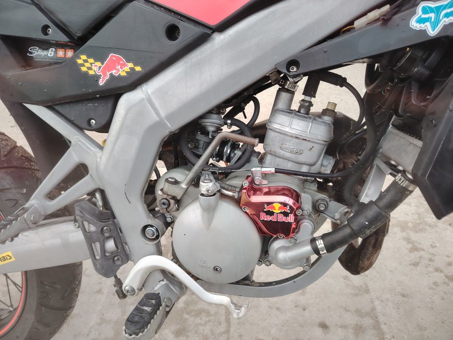 Aprilia sx 50 нов внос