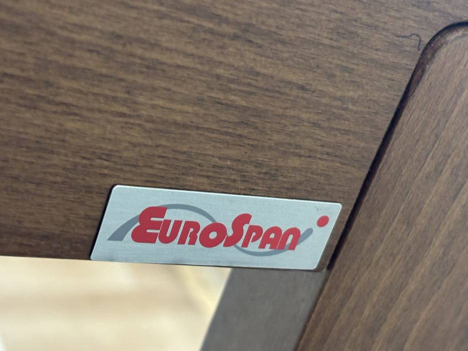 Продаи кухонный стол