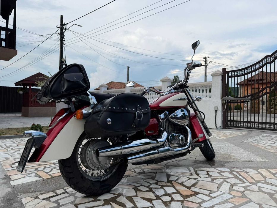 honda shadow 750 (VT750C)
