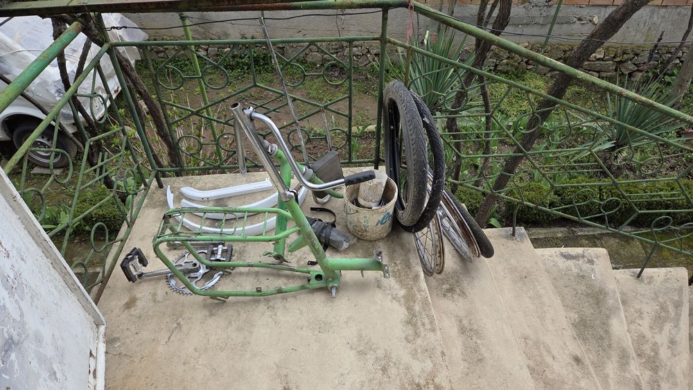 Два броя балканчета