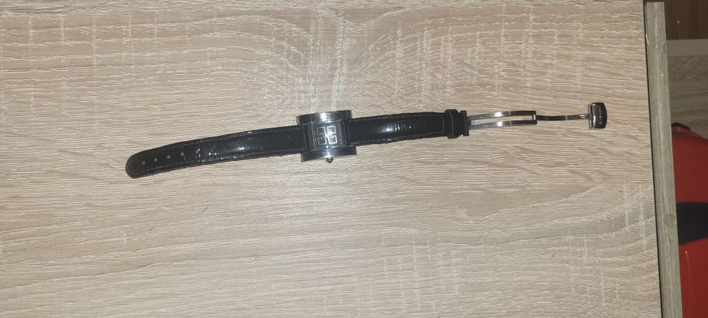Ceas givenchy dama