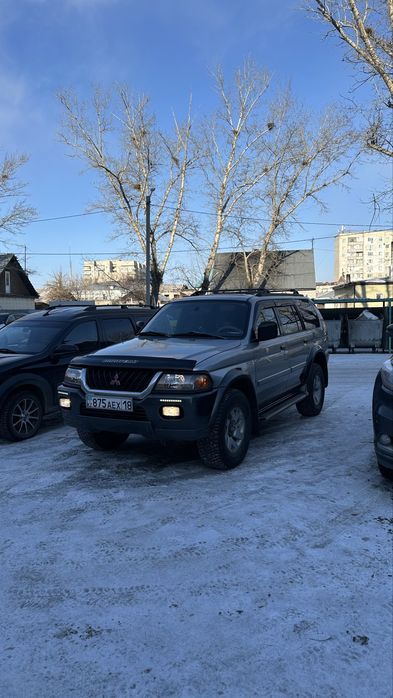 Продам Монтеро Спорт