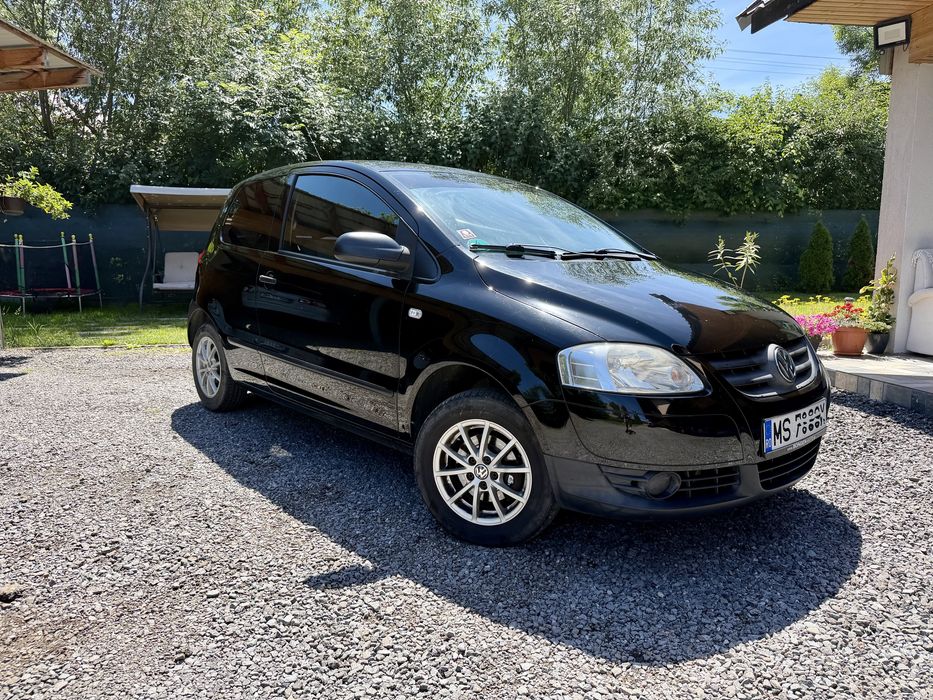 VOLKSWAGEN FOX 2012