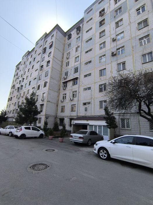 2 х ком. квартиру Сергели ДУСТЛИК 2.  7/9.  70м² . Балкон + лифтовая.