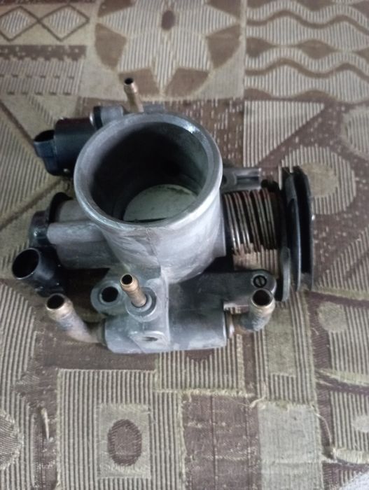 Дроселнизаслонка ваз 2114