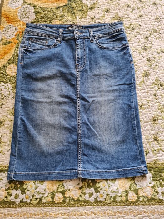 Продам женские вещи