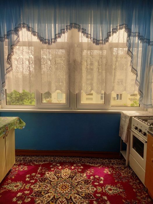 5-мкр.да жойлашган 1 хонали квартира ижарага берилади