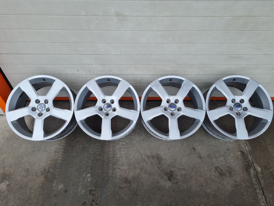 Оригинални джанти за ВОЛВО ФОРД VOLVO FORD R18 5x108 ET55 8J