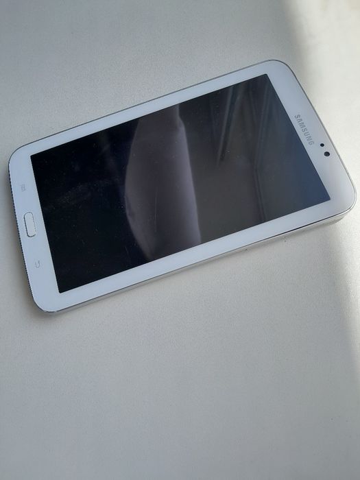 Продаю планшет Samsung Galaxy Tab3