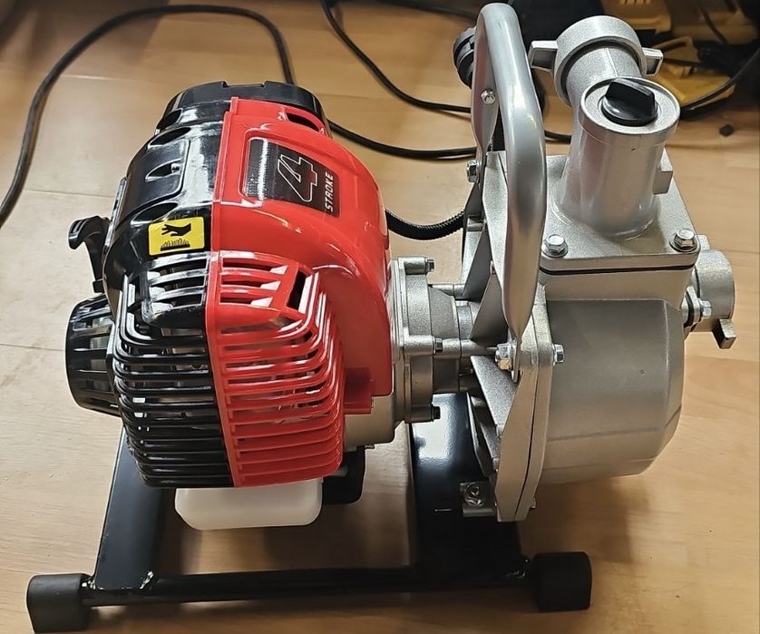 Бензинова водна помпа 1.5" 3.5HP